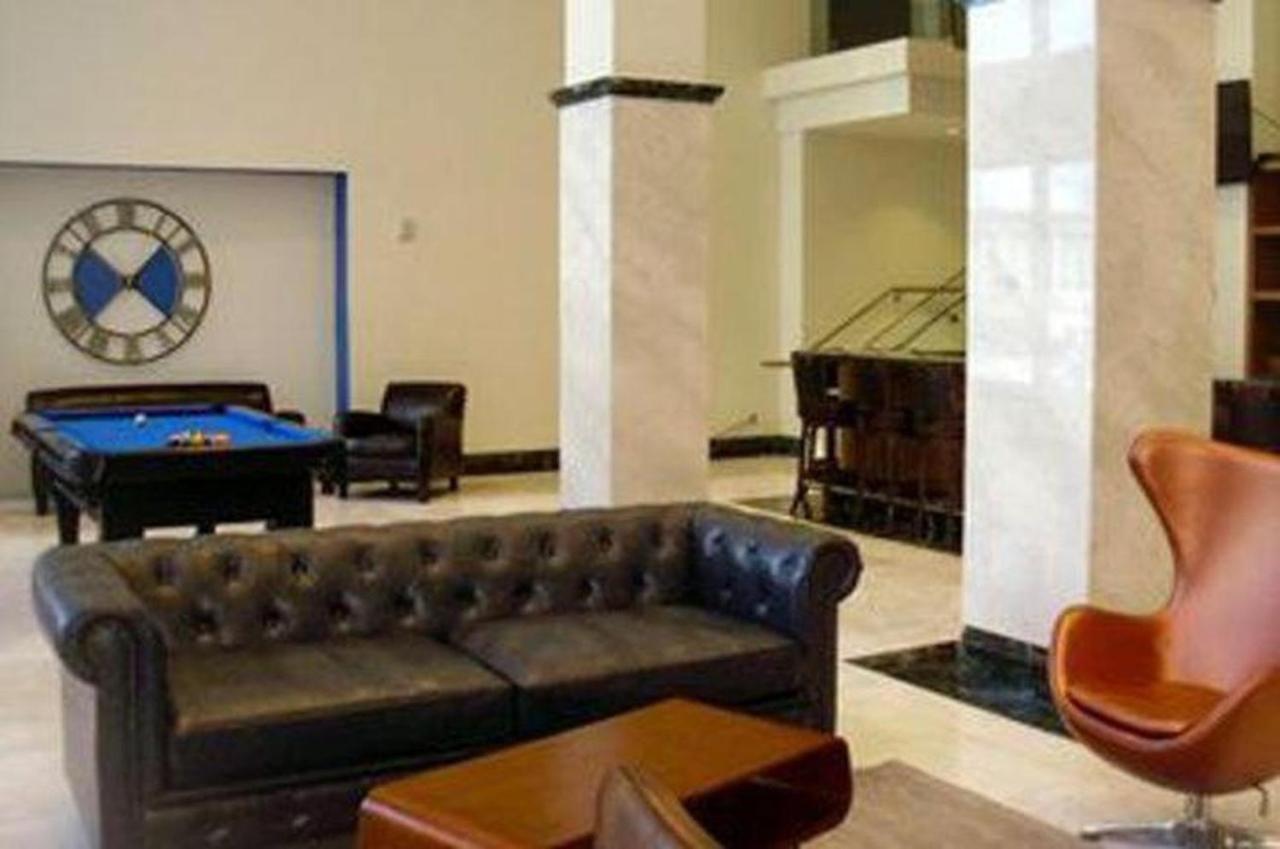 Comfort Inn & Suites - Kew Gardens Near La Guardia Airport Nowy Jork Zewnętrze zdjęcie